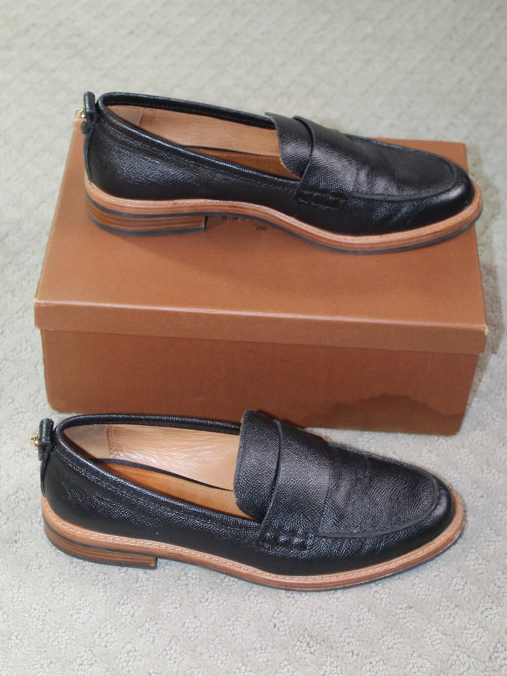 NIB Coach Indigo Cross Grain Leather Black Women's Sz 10B Loafers